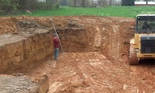 Выкопать котлован под фундамент в Сестрорецке - от 2581 руб. | ГОСТСТРОЙ